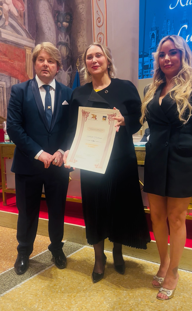 Leone d oro a Ludmila Posiletcaia per meriti professionali